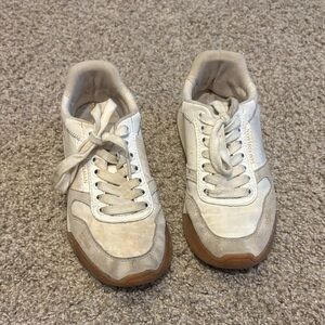 Sam Edelman sneakers